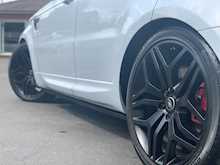 Range Rover 3.0 SD V6 Autobiography Dynamic SUV 5dr Diesel Automatic 4X4 (s/s) (185 g/km, 306 bhp)