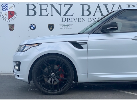 3.0 SD V6 Autobiography Dynamic SUV 5dr Diesel Automatic 4X4 (s/s) (185 g/km, 306 bhp)