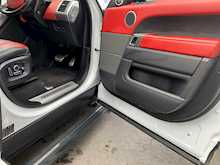 Range Rover 3.0 SD V6 Autobiography Dynamic SUV 5dr Diesel Automatic 4X4 (s/s) (185 g/km, 306 bhp)