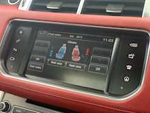 Range Rover 3.0 SD V6 Autobiography Dynamic SUV 5dr Diesel Automatic 4X4 (s/s) (185 g/km, 306 bhp)