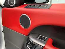 Range Rover 3.0 SD V6 Autobiography Dynamic SUV 5dr Diesel Automatic 4X4 (s/s) (185 g/km, 306 bhp)