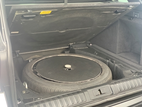 3.0 SD V6 Autobiography Dynamic SUV 5dr Diesel Automatic 4X4 (s/s) (185 g/km, 306 bhp)