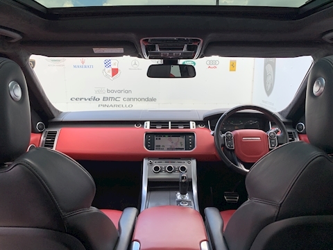 3.0 SD V6 Autobiography Dynamic SUV 5dr Diesel Automatic 4X4 (s/s) (185 g/km, 306 bhp)