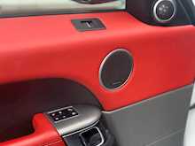 Range Rover 3.0 SD V6 Autobiography Dynamic SUV 5dr Diesel Automatic 4X4 (s/s) (185 g/km, 306 bhp)