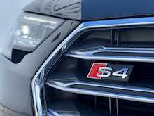 Audi S4 TFSI V6 3.0 Saloon 4dr Petrol Tiptronic quattro (s/s)