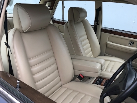 Bentley Turbo R 6.8 LWB Saloon 4dr Petrol Automatic (458 g/km, 0 bhp)