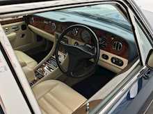 Bentley Turbo R 6.8 LWB Saloon 4dr Petrol Automatic (458 g/km, 0 bhp)