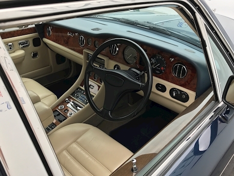 Bentley Turbo R 6.8 LWB Saloon 4dr Petrol Automatic (458 g/km, 0 bhp)