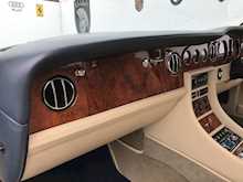 Bentley Turbo R 6.8 LWB Saloon 4dr Petrol Automatic (458 g/km, 0 bhp)