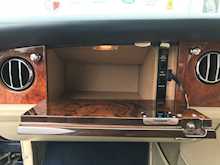 Bentley Turbo R 6.8 LWB Saloon 4dr Petrol Automatic (458 g/km, 0 bhp)