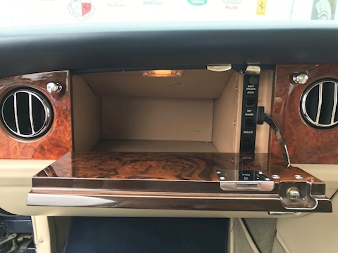 Bentley Turbo R 6.8 LWB Saloon 4dr Petrol Automatic (458 g/km, 0 bhp)