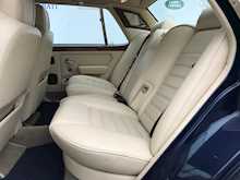 Bentley Turbo R 6.8 LWB Saloon 4dr Petrol Automatic (458 g/km, 0 bhp)