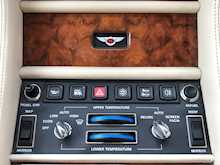 Bentley Turbo R 6.8 LWB Saloon 4dr Petrol Automatic (458 g/km, 0 bhp)