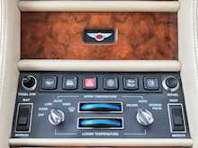 Bentley Turbo R 6.8 LWB Saloon 4dr Petrol Automatic (458 g/km, 0 bhp)