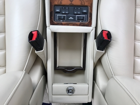 Bentley Turbo R 6.8 LWB Saloon 4dr Petrol Automatic (458 g/km, 0 bhp)