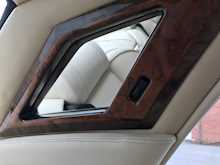 Bentley Turbo R 6.8 LWB Saloon 4dr Petrol Automatic (458 g/km, 0 bhp)