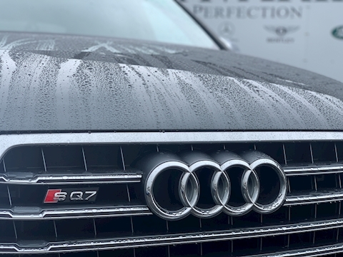 SQ7 4.0 TDI V8 SUV 5dr Diesel Tiptronic quattro (s/s) (435 ps)
