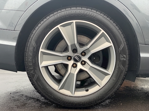 SQ7 4.0 TDI V8 SUV 5dr Diesel Tiptronic quattro (s/s) (435 ps)