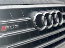 Audi SQ7 4.0 TDI V8 SUV 5dr Diesel Tiptronic quattro (s/s) (435 ps)