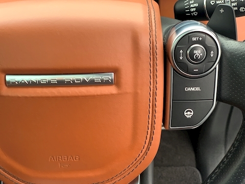 Range Rover Sport 4.4 SD V8 Autobiography Dynamic SUV 5dr Diesel Auto 4WD (s/s) (219 g/km, 339 bhp)