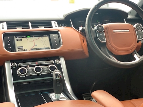 Range Rover Sport 4.4 SD V8 Autobiography Dynamic SUV 5dr Diesel Auto 4WD (s/s) (219 g/km, 339 bhp)