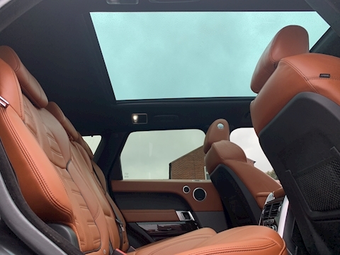 Range Rover Sport 4.4 SD V8 Autobiography Dynamic SUV 5dr Diesel Auto 4WD (s/s) (219 g/km, 339 bhp)