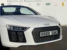 AUDI R8 5.2 FSI V10 Spyder 2dr Petrol S Tronic quattro (s/s) (540 ps)