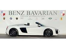 AUDI R8 5.2 FSI V10 Spyder 2dr Petrol S Tronic quattro (s/s) (540 ps)