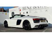 AUDI R8 5.2 FSI V10 Spyder 2dr Petrol S Tronic quattro (s/s) (540 ps)