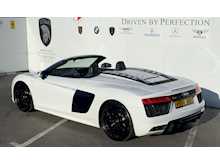 AUDI R8 5.2 FSI V10 Spyder 2dr Petrol S Tronic quattro (s/s) (540 ps)