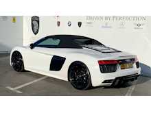AUDI R8 5.2 FSI V10 Spyder 2dr Petrol S Tronic quattro (s/s) (540 ps)