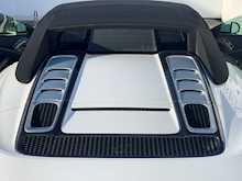 AUDI R8 5.2 FSI V10 Spyder 2dr Petrol S Tronic quattro (s/s) (540 ps)