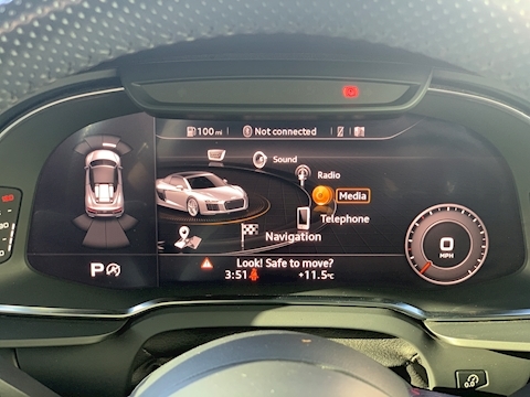 R8 5.2 FSI V10 Spyder 2dr Petrol S Tronic quattro (s/s) (540 ps)