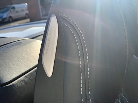 R8 5.2 FSI V10 Spyder 2dr Petrol S Tronic quattro (s/s) (540 ps)