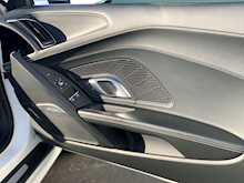 AUDI R8 5.2 FSI V10 Spyder 2dr Petrol S Tronic quattro (s/s) (540 ps)