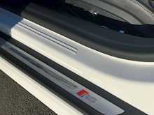 AUDI R8 5.2 FSI V10 Spyder 2dr Petrol S Tronic quattro (s/s) (540 ps)