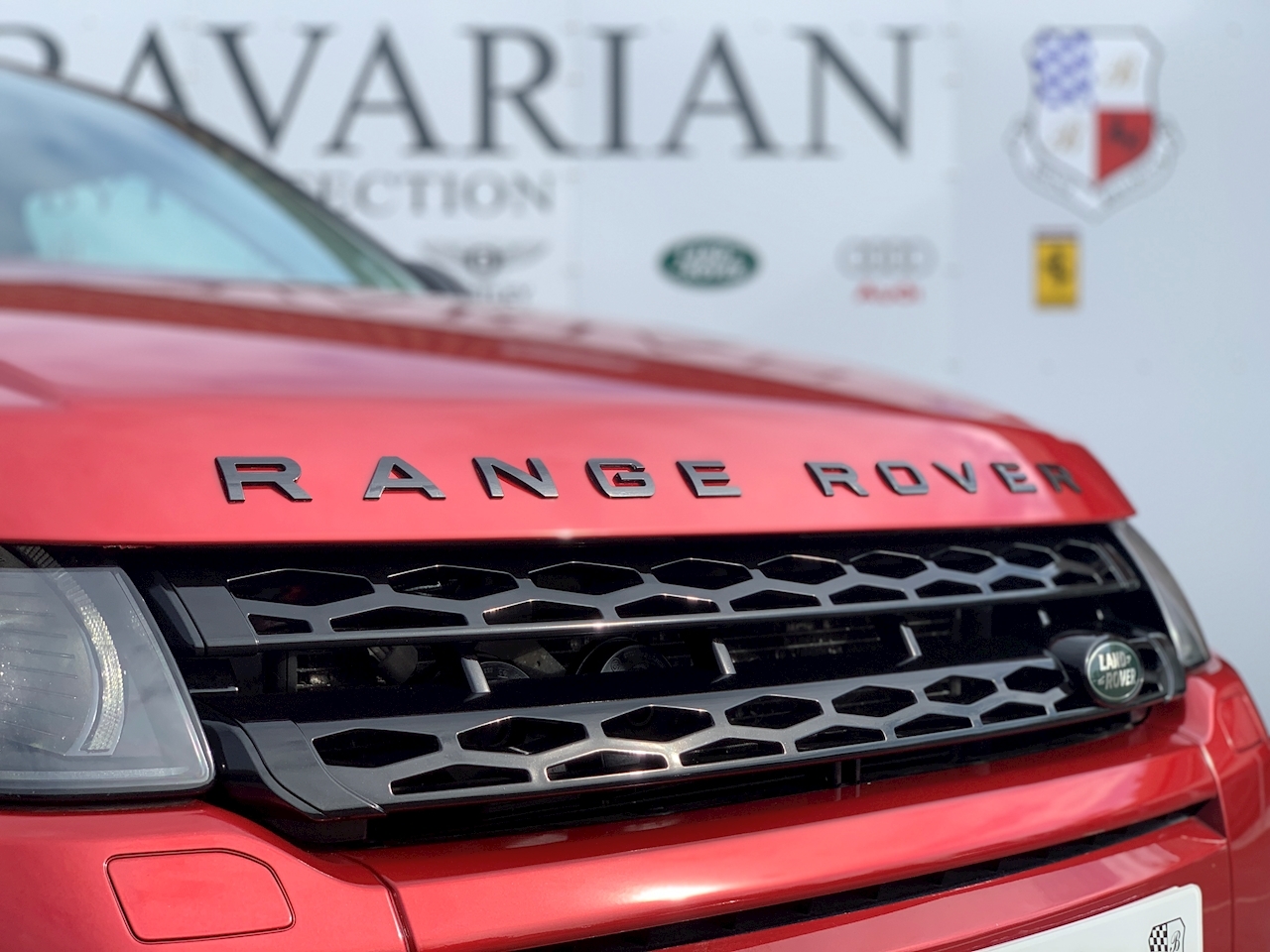 Range Rover Evoque 2.2 SD4 Dynamic Coupe 3dr Diesel Automatic 4X4 (153 g/km, 190 bhp)