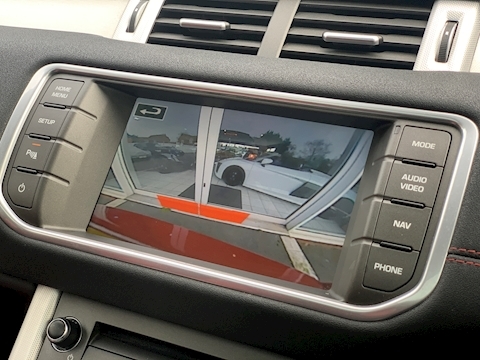 Range Rover Evoque 2.2 SD4 Dynamic Coupe 3dr Diesel Automatic 4X4 (153 g/km, 190 bhp)