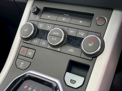 Range Rover Evoque 2.2 SD4 Dynamic Coupe 3dr Diesel Automatic 4X4 (153 g/km, 190 bhp)