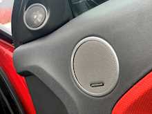 Range Rover Evoque 2.2 SD4 Dynamic Coupe 3dr Diesel Automatic 4X4 (153 g/km, 190 bhp)