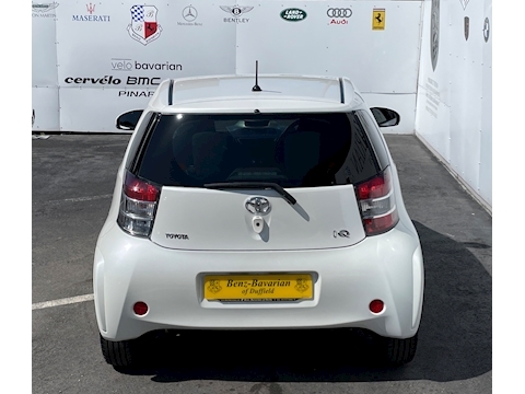 1.0 VVT-i 2 Hatchback 3dr Petrol Manual (99 g/km, 67 bhp)