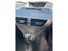 TOYOTA IQ 1.0 VVT-i 2 Hatchback 3dr Petrol Manual (99 g/km, 67 bhp)