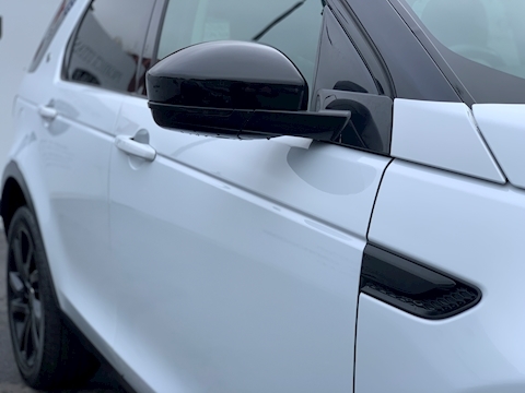 Land Rover Discovery Sport TD4 HSE Black 2.0 5dr SUV Automatic Diesel