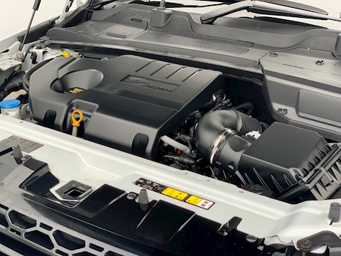 Land Rover Discovery Sport TD4 HSE Black 2.0 5dr SUV Automatic Diesel