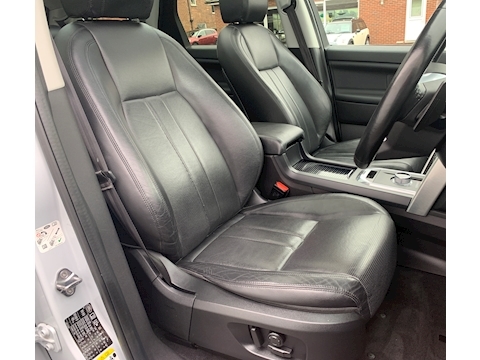 Land Rover Discovery Sport TD4 HSE Black 2.0 5dr SUV Automatic Diesel