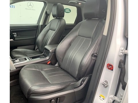 Land Rover Discovery Sport TD4 HSE Black 2.0 5dr SUV Automatic Diesel