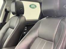 Land Rover Discovery Sport TD4 HSE Black 2.0 5dr SUV Automatic Diesel