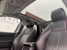 Land Rover Discovery Sport TD4 HSE Black 2.0 5dr SUV Automatic Diesel