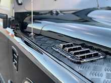 Land Rover Defender URBAN 2.2 TDCi XS Utility Wagon 5dr Diesel Manual 4WD MWB (295 g/km, 122 bhp)