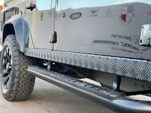 Land Rover Defender URBAN 2.2 TDCi XS Utility Wagon 5dr Diesel Manual 4WD MWB (295 g/km, 122 bhp)